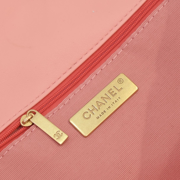 シャネルバッグ全体デザイン